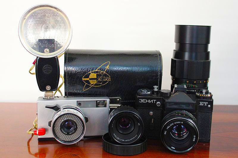 «Картинки» автопутешествий. Старая кино-фото-техника. Камеры и принадлежности. "Pictures" of autotravel. Old film-photo-technique. Cameras and accessories.