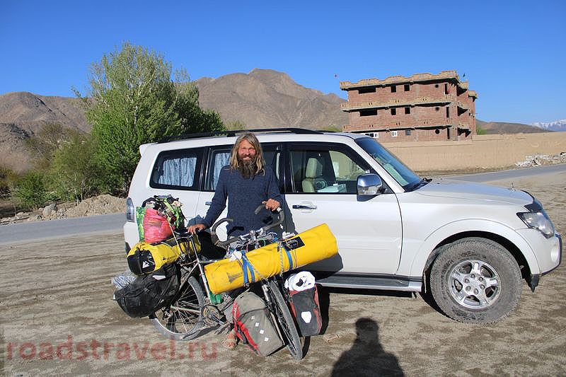 Афганистан на машине. Буддистский Бамиан и падающий минарет Джам. Дикая дорога через центр страны.